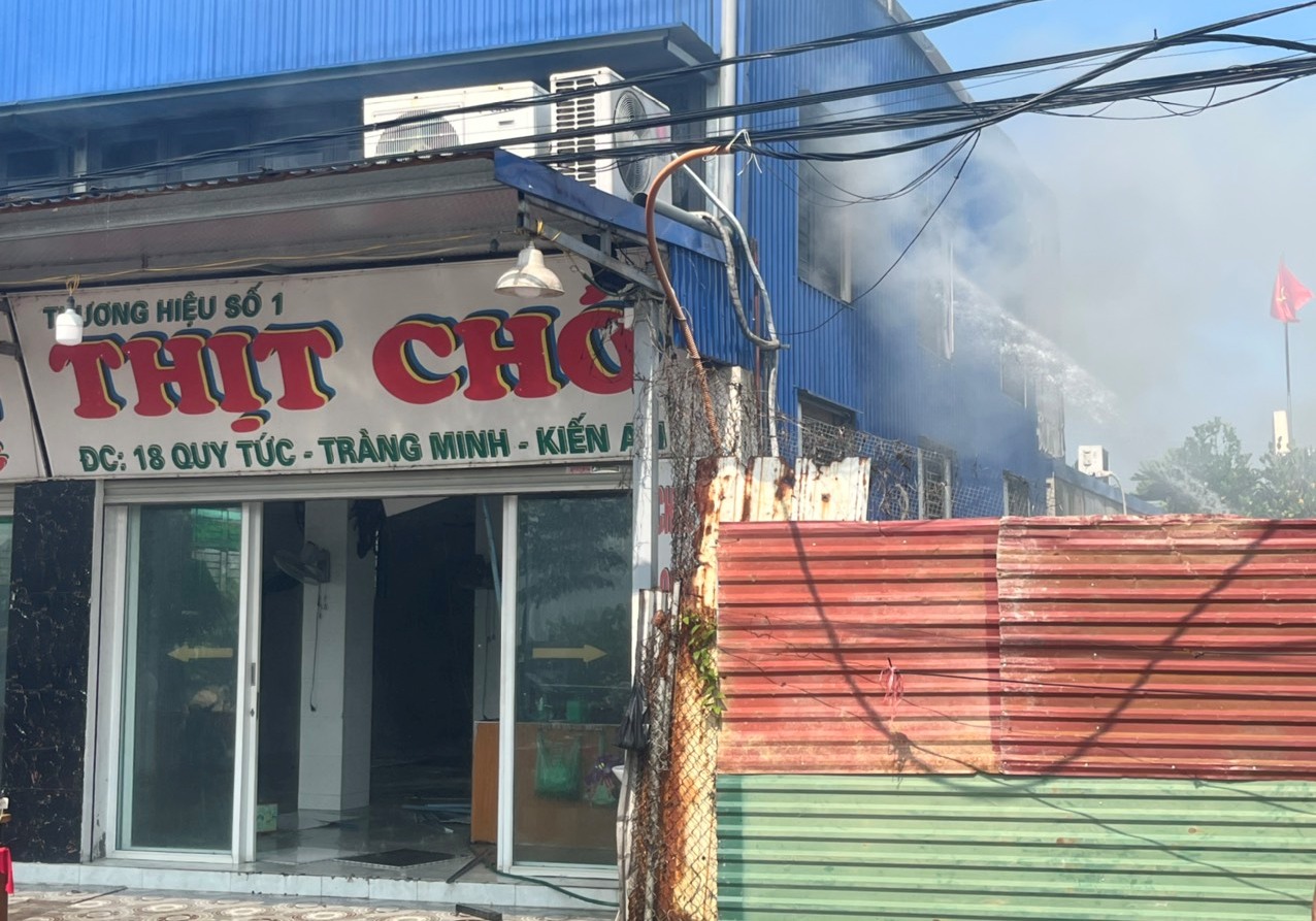 Thông tin về vụ cháy tại phường Tràng Minh (quận Kiến An)